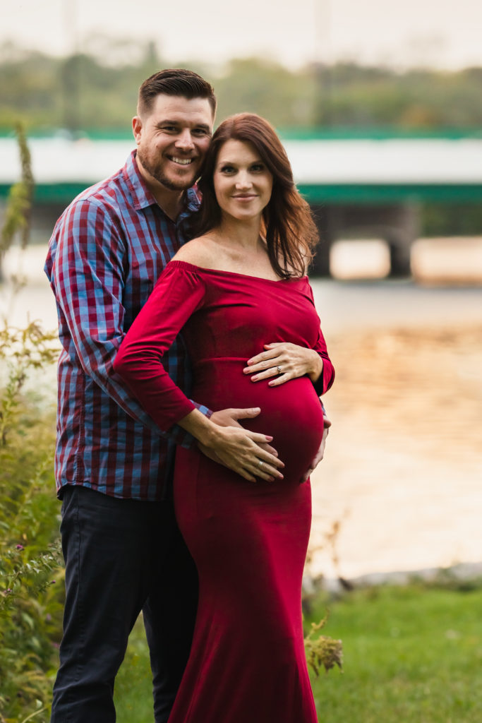 Couples maternity photoshoot in Janesville, Wisconsin
